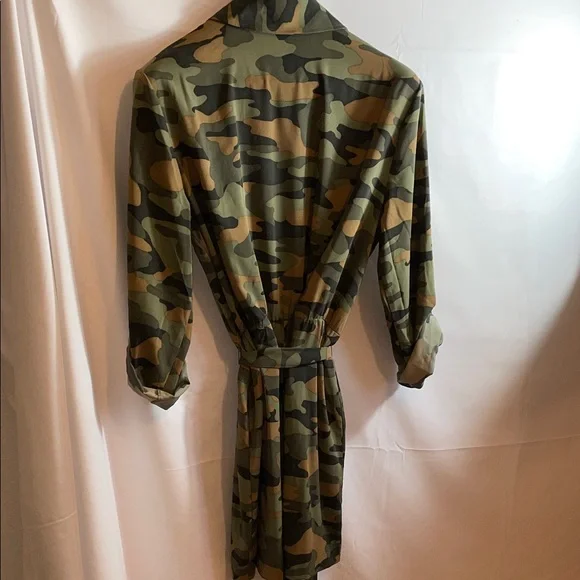 New York & Company Camouflage Romper Suit - Picture 4 of 5